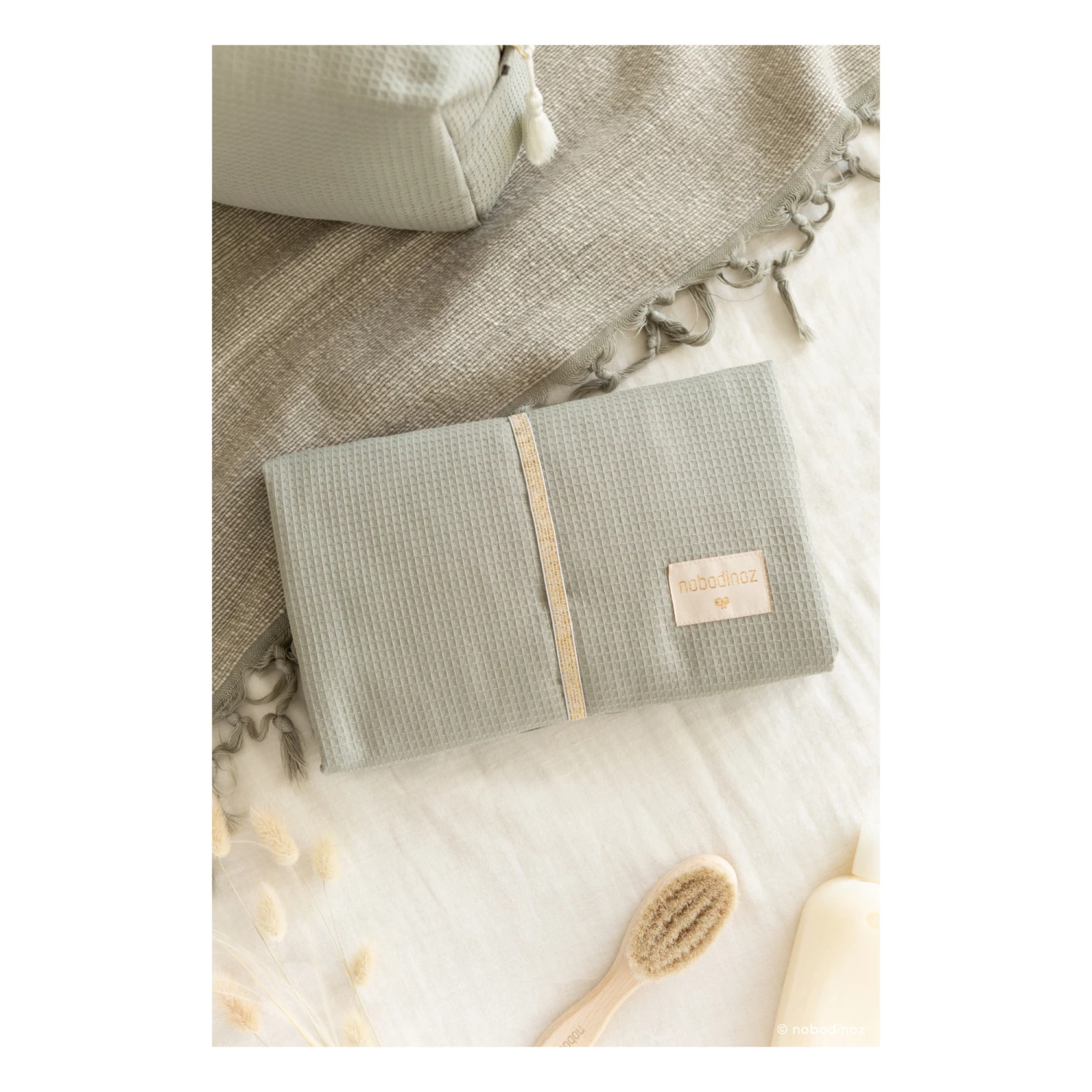 Hot Sale β Outlet π Mozart Organic Cotton Travel Changing Mattress Sage Nobodinoz Design Baby π₯° β - Image 4