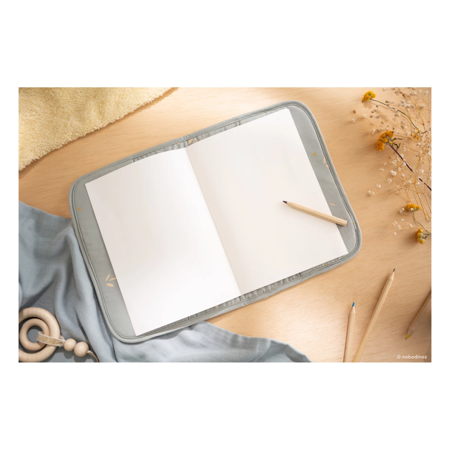 Budget π Top 10 π Poema Organic Cotton Health Book Cover Pale blue Nobodinoz Design Baby π π - Image 4